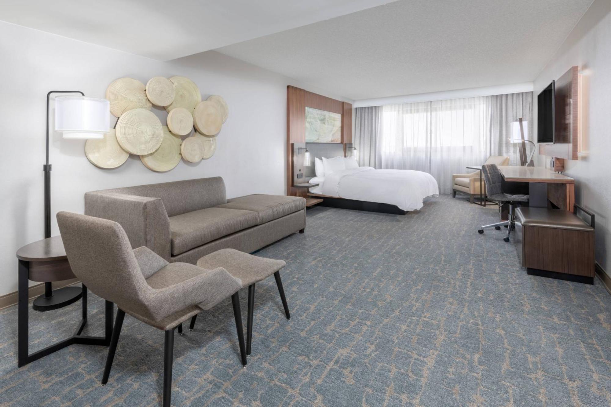 Hotel Madison Marriott West 3*